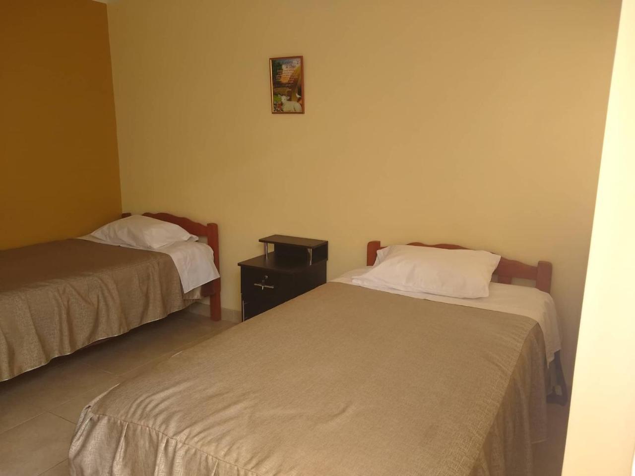 Hospedaje Golden Inn Camaná Eksteriør bilde