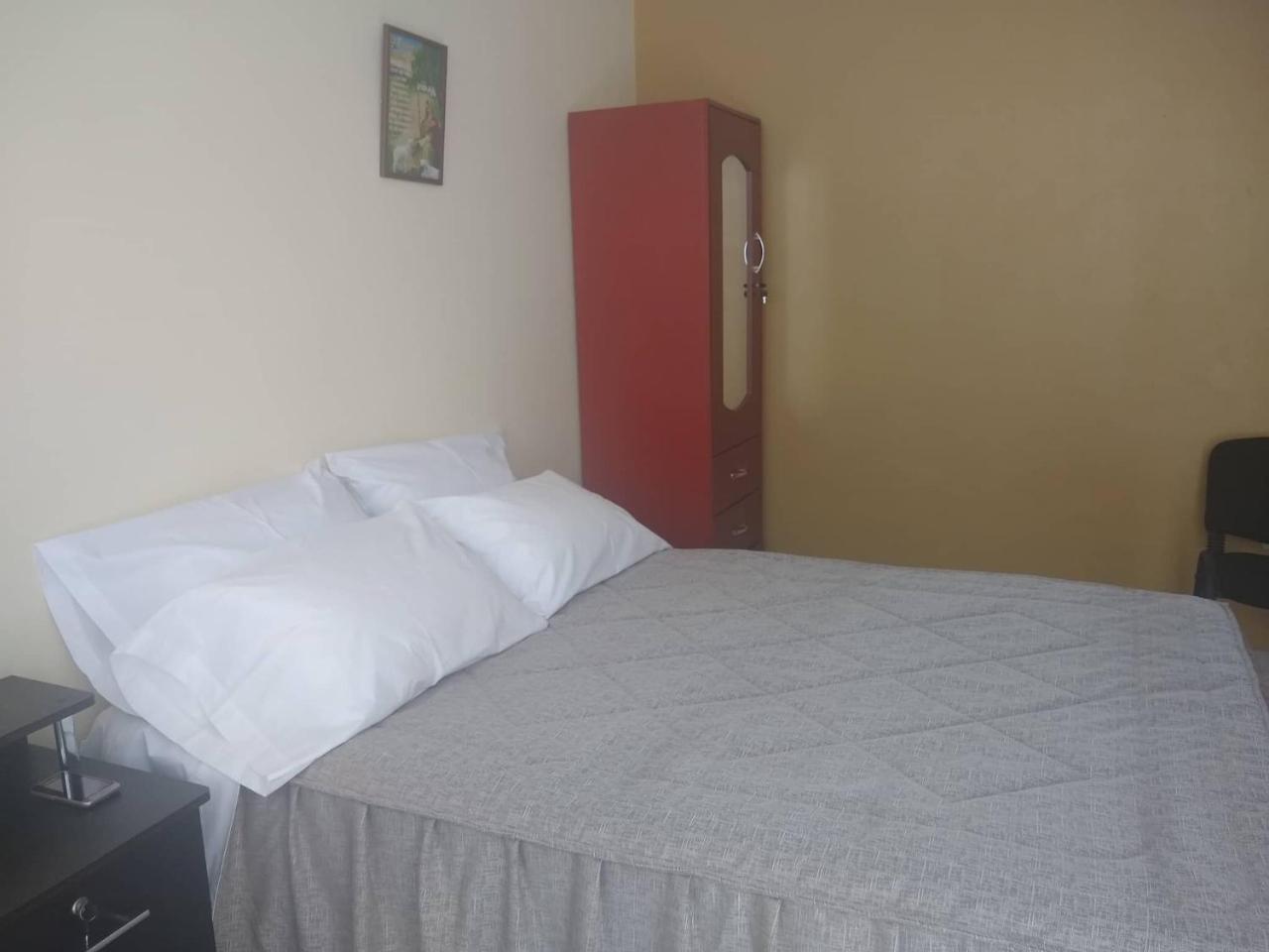 Hospedaje Golden Inn Camaná Eksteriør bilde